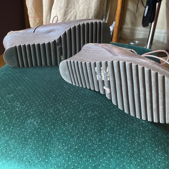 Femina Leather Wedges - Picture 4 of 5